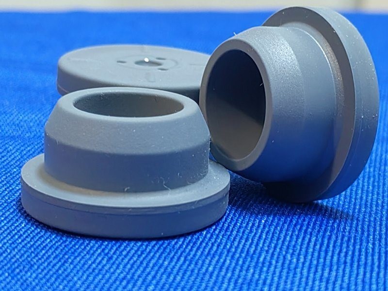 13mm 20mm 28mm màu xám Vial tiêm thủy tinh Sử dụng bột lyophilized Vial thuốc Butyl cao su nút