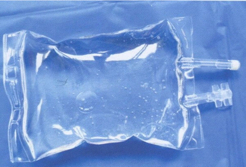 500ml 1000ml PVC Sterile IV Bags PVC IV Bag Một lần sử dụng Nhựa Bệnh viện Sterile Bags túi truyền