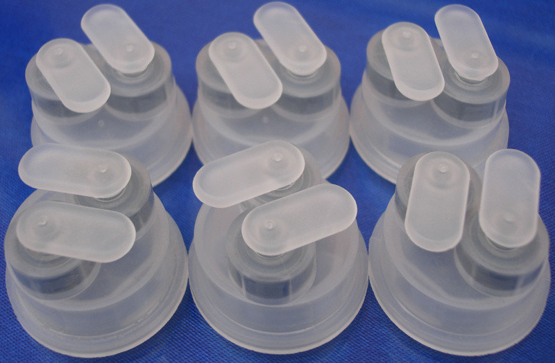 30mm 32mm Y tế Euro Cap đầu cho ISBM PP Infusion Bottle Y tế PP Cap cho túi IV
