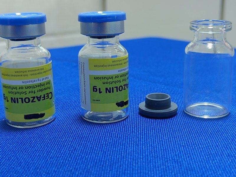 5ml 7ml 10ml Vial thủy tinh thuốc khử trùng rõ ràng Ném cổ Vial thủy tinh ống dược phẩm